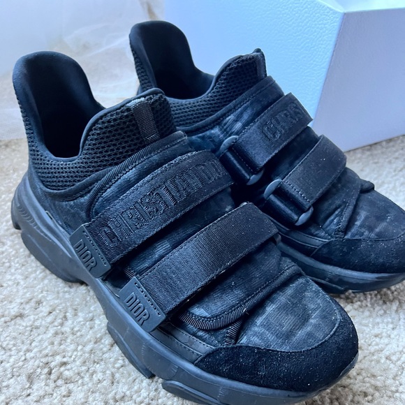 Dior women sneakers - Picture 5 of 14